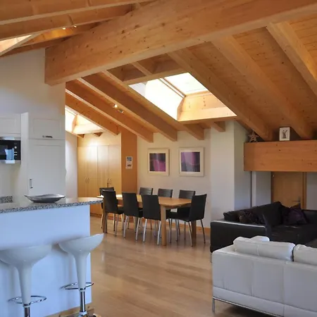 In And Out Val dʼIlliez